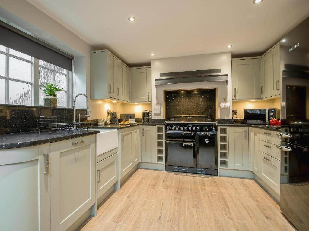 89A Church Street - Luxury One Bed Apartment With Roof Terrace Whitby Extérieur photo